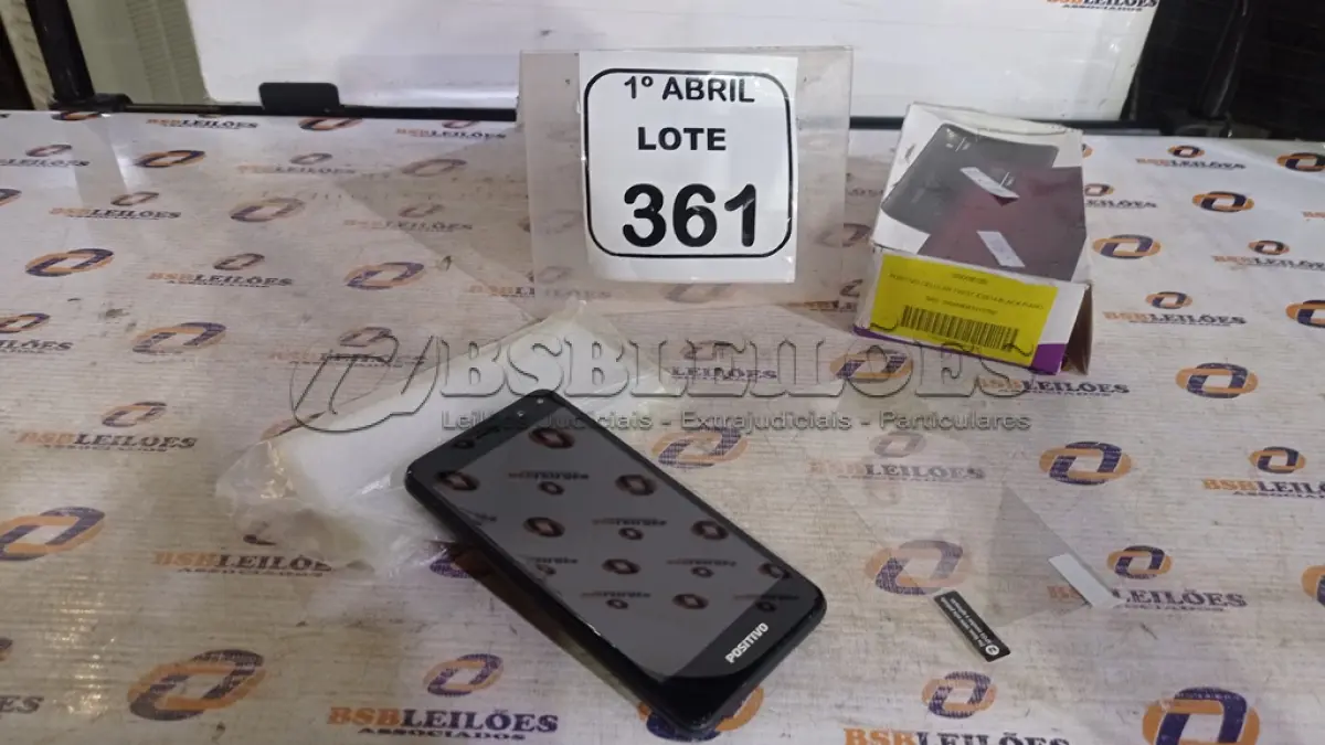 LOTE 361 - 01 SMARTFONE MODELO TWIST MARCA POSITIVO. (NO ESTADO) ATENÇÃO! FAZER A VISITAÇÃO ANTES DE ARREMATAR, NÃO SABEMOS SE FUNCIONA, LEILÃO NÃO TEM GARANTIA E NEM DEVOLUÇÃO, SUJEITO A POSSÍVEIS AVARIAS VISÍVEIS/OCULTAS E/OU AUSÊNCIA DE COMPONENTES.
