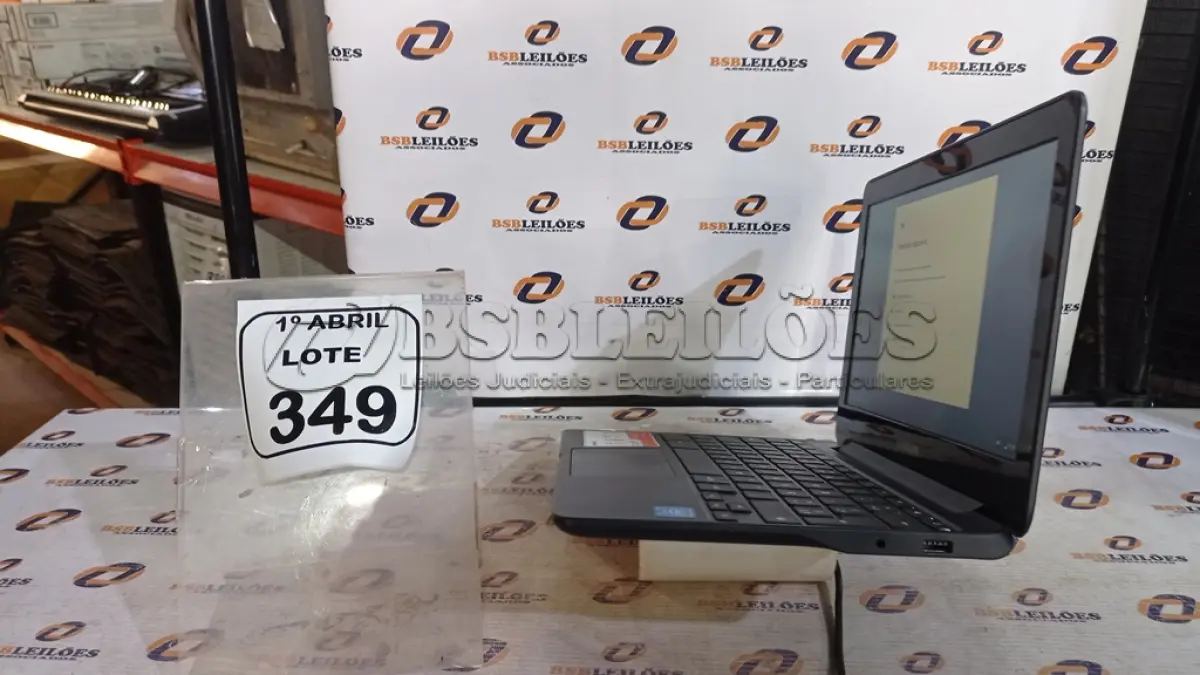 LOTE 349 - 01 CHROMEBOOK 16GB MEMÓRIA 2GB LINHA CONNECT MARCA SAMSUNG COM FONTE. (NO ESTADO) ATENÇÃO! FAZER A VISITAÇÃO ANTES DE ARREMATAR, NÃO SABEMOS SE FUNCIONA, LEILÃO NÃO TEM GARANTIA E NEM DEVOLUÇÃO, SUJEITO A POSSÍVEIS AVARIAS VISÍVEIS/OCULTAS E/OU AUSÊNCIA DE COMPONENTES.