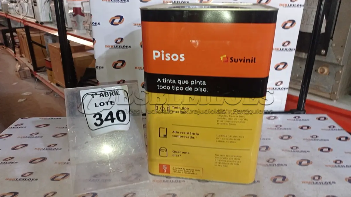 LOTE 340 - 01 LATA DE TINTA PARA PISOS DE 18L NA COR FOSCO CINZA ESCURO MARCA SUVINIL. (NO ESTADO) ATENÇÃO! FAZER A VISITAÇÃO ANTES DE ARREMATAR, NÃO SABEMOS SE FUNCIONA, LEILÃO NÃO TEM GARANTIA E NEM DEVOLUÇÃO, SUJEITO A POSSÍVEIS AVARIAS VISÍVEIS/OCULTAS E/OU AUSÊNCIA DE COMPONENTES.
