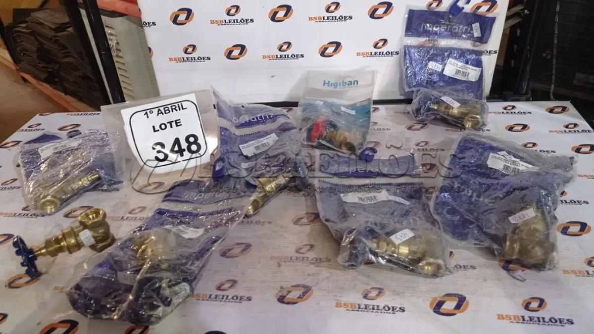 LOTE 348 - 07 REGISTROS DE GAVETA BRUTO ½’’ DN 15 PARA ÁGUA QUENTE E FRIA MARCA IMPERATRIZ. (NO ESTADO) ATENÇÃO! FAZER A VISITAÇÃO ANTES DE ARREMATAR, NÃO SABEMOS SE FUNCIONA, LEILÃO NÃO TEM GARANTIA E NEM DEVOLUÇÃO, SUJEITO A POSSÍVEIS AVARIAS VISÍVEIS/OCULTAS E/OU AUSÊNCIA DE COMPONENTES.