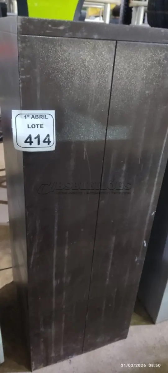 LOTE 414 - 01 GAVETEIRO DE AÇO COM 04 GAVETAS. (NO ESTADO) ATENÇÃO! FAZER A VISITAÇÃO ANTES DE ARREMATAR, NÃO SABEMOS SE FUNCIONA, LEILÃO NÃO TEM GARANTIA E NEM DEVOLUÇÃO, SUJEITO A POSSÍVEIS AVARIAS VISÍVEIS/OCULTAS E/OU AUSÊNCIA DE COMPONENTES.
