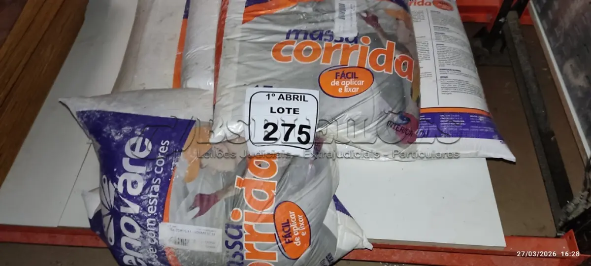 LOTE 275 - 05 PACOTES DE MASSA CORRIDA DE 15KG CADA MARCA RENOVARE. (NO ESTADO) ATENÇÃO! FAZER A VISITAÇÃO ANTES DE ARREMATAR, NÃO SABEMOS SE FUNCIONA, LEILÃO NÃO TEM GARANTIA E NEM DEVOLUÇÃO, SUJEITO A POSSÍVEIS AVARIAS VISÍVEIS/OCULTAS E/OU AUSÊNCIA DE COMPONENTES.