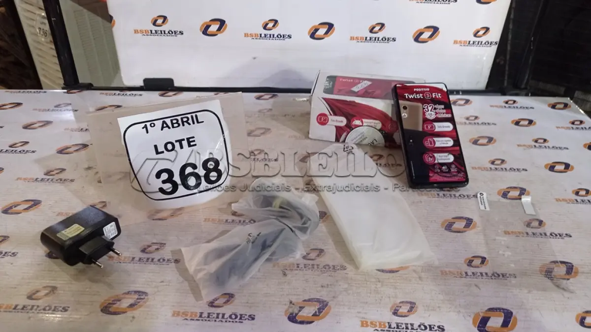 LOTE 368 - 01 SMARTFONE MODELO TWIST MARCA POSITIVO. (NO ESTADO) ATENÇÃO! FAZER A VISITAÇÃO ANTES DE ARREMATAR, NÃO SABEMOS SE FUNCIONA, LEILÃO NÃO TEM GARANTIA E NEM DEVOLUÇÃO, SUJEITO A POSSÍVEIS AVARIAS VISÍVEIS/OCULTAS E/OU AUSÊNCIA DE COMPONENTES.