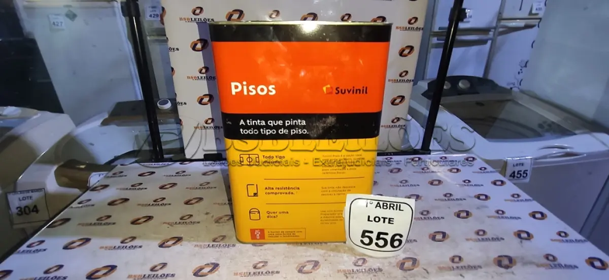 LOTE 556 - 01 LATA DE TINTA PARA PISOS DE 18L NA COR FOSCO CINZA ESCURO MARCA SUVINIL. (NO ESTADO) ATENÇÃO! FAZER A VISITAÇÃO ANTES DE ARREMATAR, NÃO SABEMOS SE FUNCIONA, LEILÃO NÃO TEM GARANTIA E NEM DEVOLUÇÃO, SUJEITO A POSSÍVEIS AVARIAS VISÍVEIS/OCULTAS E/OU AUSÊNCIA DE COMPONENTES.