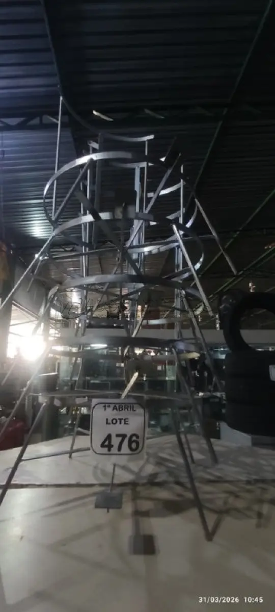 LOTE 476 - 05 BASES DE FERRO PARA LIXEIRA COM PEDAL. (NO ESTADO) ATENÇÃO! FAZER A VISITAÇÃO ANTES DE ARREMATAR, NÃO SABEMOS SE FUNCIONA, LEILÃO NÃO TEM GARANTIA E NEM DEVOLUÇÃO, SUJEITO A POSSÍVEIS AVARIAS VISÍVEIS/OCULTAS E/OU AUSÊNCIA DE COMPONENTES.