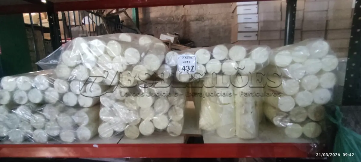 LOTE 437 - 01 LOTE COM GRANDE QUANTIDADE DE SUPORTES PARA LATAS EM ISOPOR. (NO ESTADO) ATENÇÃO! FAZER A VISITAÇÃO ANTES DE ARREMATAR, NÃO SABEMOS SE FUNCIONA, LEILÃO NÃO TEM GARANTIA E NEM DEVOLUÇÃO, SUJEITO A POSSÍVEIS AVARIAS VISÍVEIS/OCULTAS E/OU AUSÊNCIA DE COMPONENTES.