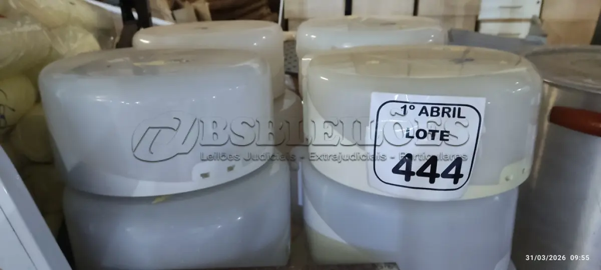 LOTE 444 - 12 DISPENSES DE PAPEL. (NO ESTADO) ATENÇÃO! FAZER A VISITAÇÃO ANTES DE ARREMATAR, NÃO SABEMOS SE FUNCIONA, LEILÃO NÃO TEM GARANTIA E NEM DEVOLUÇÃO, SUJEITO A POSSÍVEIS AVARIAS VISÍVEIS/OCULTAS E/OU AUSÊNCIA DE COMPONENTES.