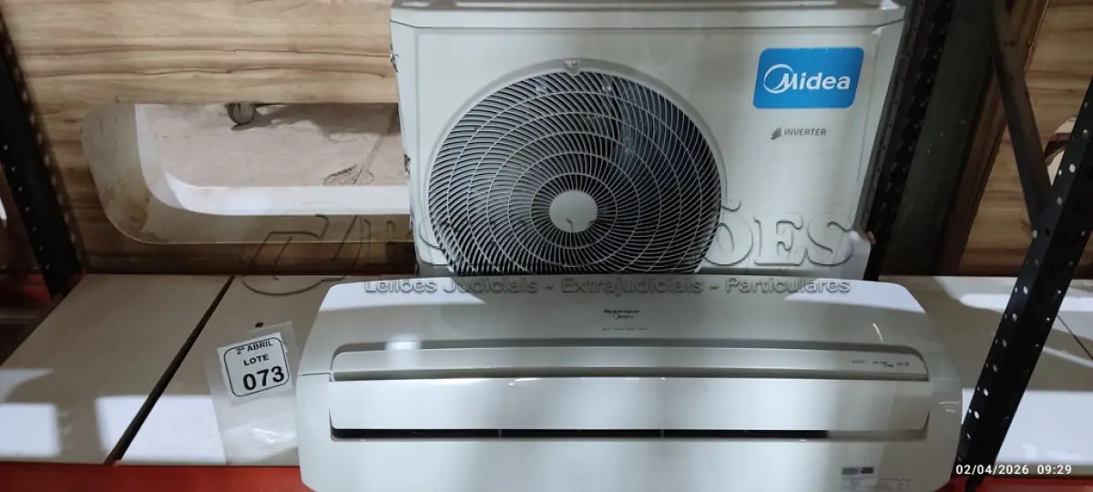LOTE 073 - 01 AR CONDICIONADO CARRIER INVERTER 23.000 BTUS. (NO ESTADO) ATENÇÃO! FAZER A VISITAÇÃO ANTES DE ARREMATAR, NÃO SABEMOS SE FUNCIONA, LEILÃO NÃO TEM GARANTIA E NEM DEVOLUÇÃO, SUJEITO A POSSÍVEIS AVARIAS VISÍVEIS/OCULTAS E/OU AUSÊNCIA DE COMPONENTES.