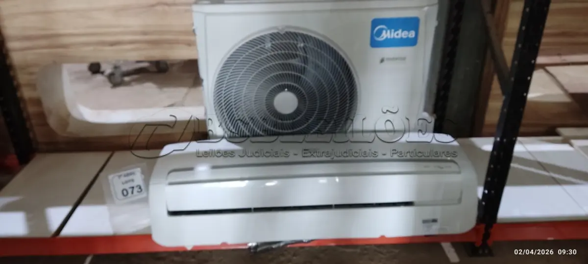 LOTE 073 - 01 AR CONDICIONADO CARRIER INVERTER 23.000 BTUS. (NO ESTADO) ATENÇÃO! FAZER A VISITAÇÃO ANTES DE ARREMATAR, NÃO SABEMOS SE FUNCIONA, LEILÃO NÃO TEM GARANTIA E NEM DEVOLUÇÃO, SUJEITO A POSSÍVEIS AVARIAS VISÍVEIS/OCULTAS E/OU AUSÊNCIA DE COMPONENTES.