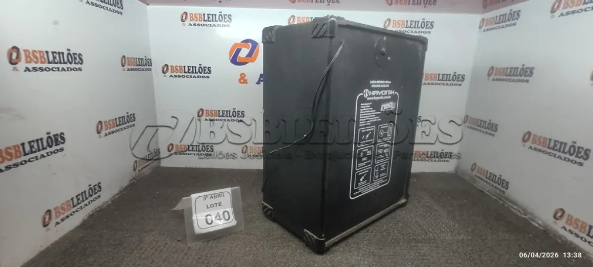 LOTE 040 - 01 CAIXA DE SOM AMPLIFICADORA MARCA HAYONIK (NO ESTADO) ATENÇÃO! FAZER A VISITAÇÃO ANTES DE ARREMATAR, NÃO SABEMOS SE FUNCIONA, LEILÃO NÃO TEM GARANTIA E NEM DEVOLUÇÃO, SUJEITO A POSSÍVEIS AVARIAS VISÍVEIS/OCULTAS E/OU AUSÊNCIA DE COMPONENTES.