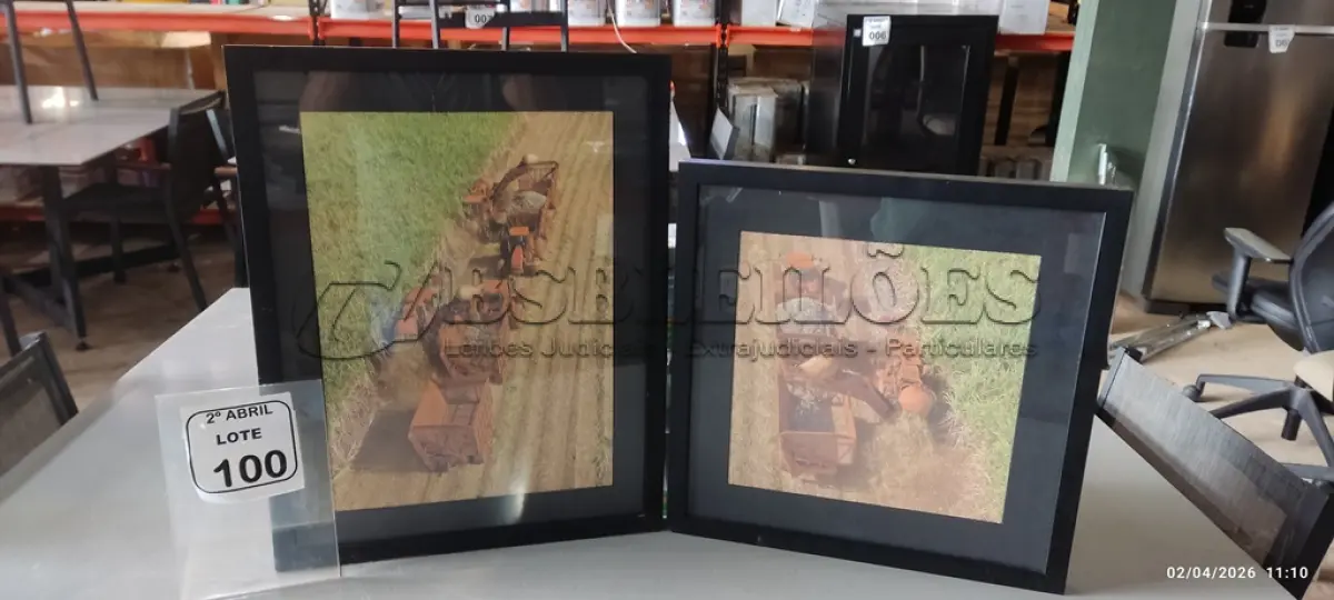 LOTE 100 - 02 QUADROS PEQUENOS DECORATIVOS. (NO ESTADO) ATENÇÃO! FAZER A VISITAÇÃO ANTES DE ARREMATAR, NÃO SABEMOS SE FUNCIONA, LEILÃO NÃO TEM GARANTIA E NEM DEVOLUÇÃO, SUJEITO A POSSÍVEIS AVARIAS VISÍVEIS/OCULTAS E/OU AUSÊNCIA DE COMPONENTES.