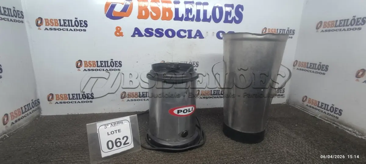 LOTE 062 - 01 LIQUIDIFICADOR INDUSTRIAL BIVOLT MARCA POLI. (NO ESTADO) ATENÇÃO! FAZER A VISITAÇÃO ANTES DE ARREMATAR, NÃO SABEMOS SE FUNCIONA, LEILÃO NÃO TEM GARANTIA E NEM DEVOLUÇÃO, SUJEITO A POSSÍVEIS AVARIAS VISÍVEIS/OCULTAS E/OU AUSÊNCIA DE COMPONENTES.