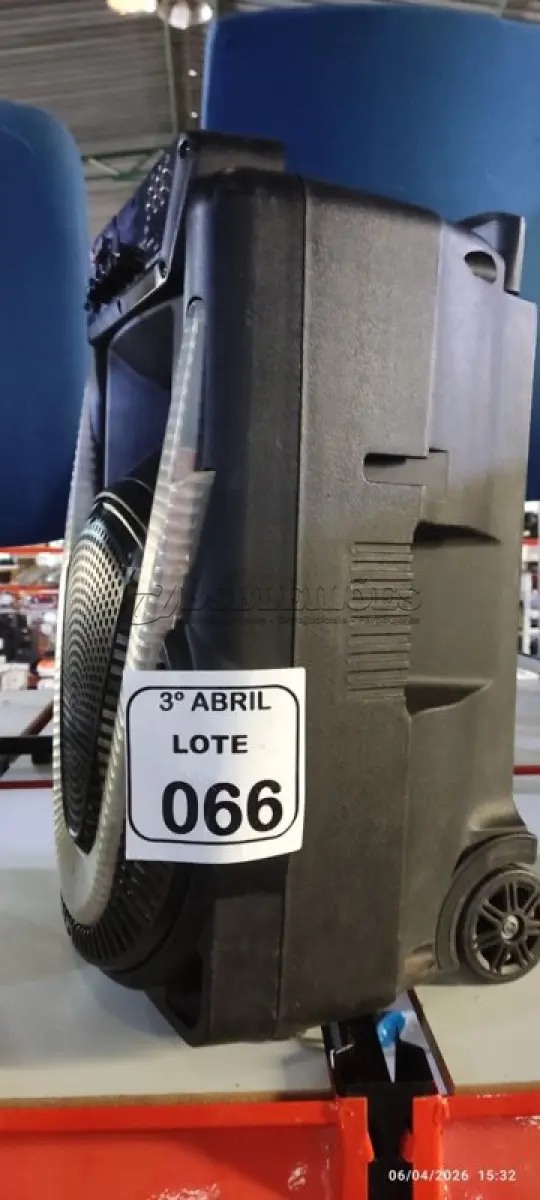 LOTE 066 - 01 CAIXA DE SOM AMPLIFICADA MARCA MULTILASER. (NO ESTADO) ATENÇÃO! FAZER A VISITAÇÃO ANTES DE ARREMATAR, NÃO SABEMOS SE FUNCIONA, LEILÃO NÃO TEM GARANTIA E NEM DEVOLUÇÃO, SUJEITO A POSSÍVEIS AVARIAS VISÍVEIS/OCULTAS E/OU AUSÊNCIA DE COMPONENTES.