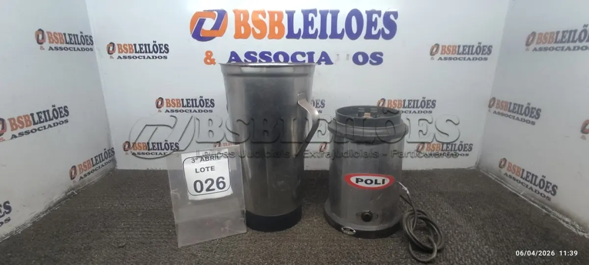 LOTE 026 - 01 LIQUIDIFICADOR INDUSTRIAL BI-VOLT MARCA POLI. (NO ESTADO) ATENÇÃO! FAZER A VISITAÇÃO ANTES DE ARREMATAR, NÃO SABEMOS SE FUNCIONA, LEILÃO NÃO TEM GARANTIA E NEM DEVOLUÇÃO, SUJEITO A POSSÍVEIS AVARIAS VISÍVEIS/OCULTAS E/OU AUSÊNCIA DE COMPONENTES.