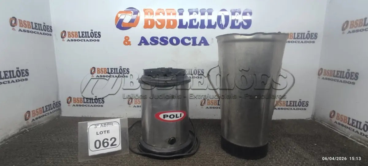 LOTE 062 - 01 LIQUIDIFICADOR INDUSTRIAL BIVOLT MARCA POLI. (NO ESTADO) ATENÇÃO! FAZER A VISITAÇÃO ANTES DE ARREMATAR, NÃO SABEMOS SE FUNCIONA, LEILÃO NÃO TEM GARANTIA E NEM DEVOLUÇÃO, SUJEITO A POSSÍVEIS AVARIAS VISÍVEIS/OCULTAS E/OU AUSÊNCIA DE COMPONENTES.