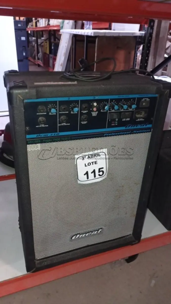 LOTE 115 - 01 CAIXA DE SOM AMPLIFICADORA MARCA ONEAL. (NO ESTADO) ATENÇÃO! FAZER A VISITAÇÃO ANTES DE ARREMATAR, NÃO SABEMOS SE FUNCIONA, LEILÃO NÃO TEM GARANTIA E NEM DEVOLUÇÃO, SUJEITO A POSSÍVEIS AVARIAS VISÍVEIS/OCULTAS E/OU AUSÊNCIA DE COMPONENTES.