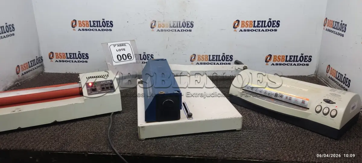 LOTE 006 - 02 LAMINADORAS DE MARCAS E MODELOS DIVERSOS. (NO ESTADO) ATENÇÃO! FAZER A VISITAÇÃO ANTES DE ARREMATAR, NÃO SABEMOS SE FUNCIONA, LEILÃO NÃO TEM GARANTIA E NEM DEVOLUÇÃO, SUJEITO A POSSÍVEIS AVARIAS VISÍVEIS/OCULTAS E/OU AUSÊNCIA DE COMPONENTES.