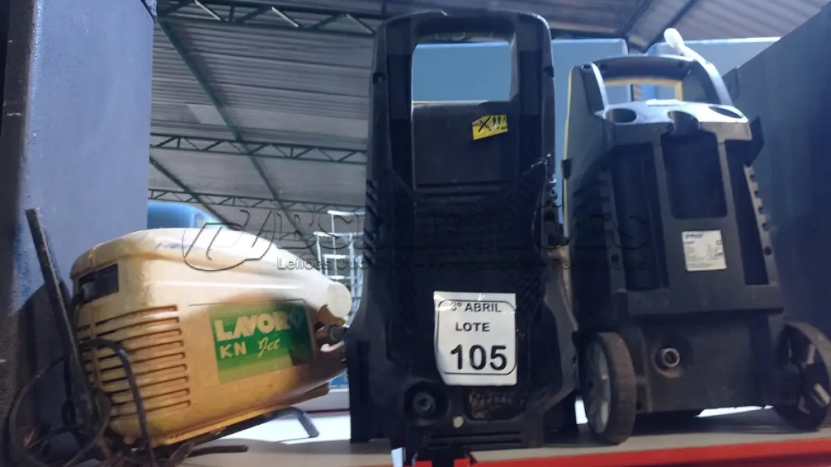 LOTE 105 - 03 LAVADORAS DE ALTA PRESSÃO INCOMPLETAS DE MARCAS E MODELOS DIVERSOS. (NO ESTADO) ATENÇÃO! FAZER A VISITAÇÃO ANTES DE ARREMATAR, NÃO SABEMOS SE FUNCIONA, LEILÃO NÃO TEM GARANTIA E NEM DEVOLUÇÃO, SUJEITO A POSSÍVEIS AVARIAS VISÍVEIS/OCULTAS E/OU AUSÊNCIA DE COMPONENTES.