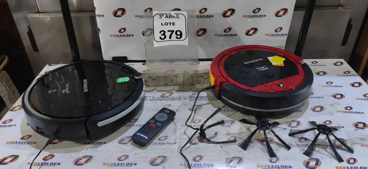 LOTE 379 - 02 ASPIRADORES DE PÓ ROBÔ MARCA MONDIAL. (NO ESTADO) ATENÇÃO! FAZER A VISITAÇÃO ANTES DE ARREMATAR, NÃO SABEMOS SE FUNCIONA, LEILÃO NÃO TEM GARANTIA E NEM DEVOLUÇÃO, SUJEITO A POSSÍVEIS AVARIAS VISÍVEIS/OCULTAS E/OU AUSÊNCIA DE COMPONENTES.