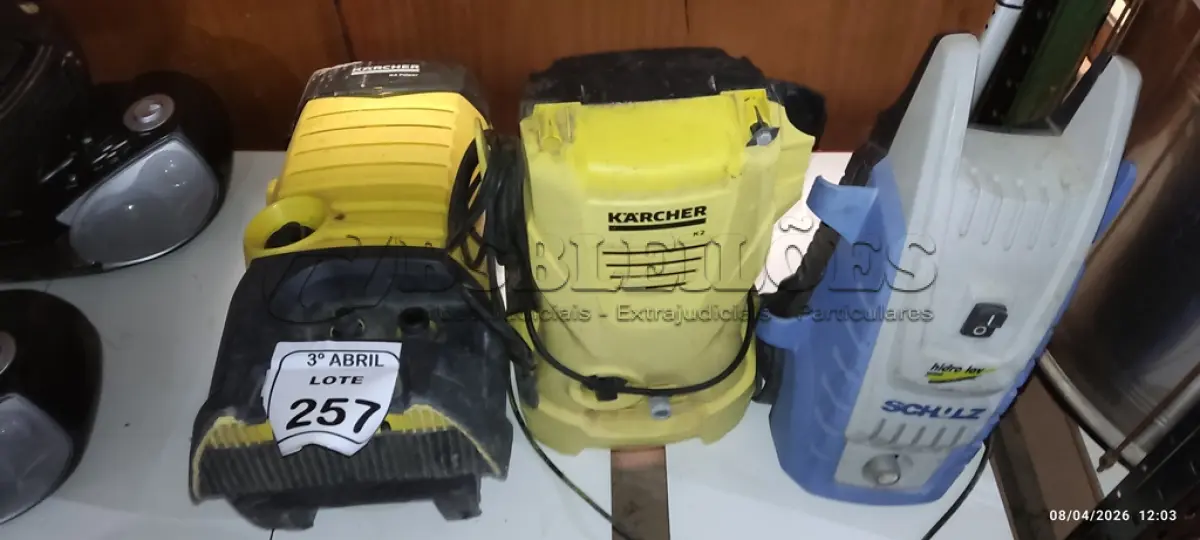 LOTE 257 - 02 LAVADORAS DE ALTA PRESSÃO MARCA KARCHER E 01 LAVADORA DE ALTA PRESSÃO MARCA SHULZ INCOMPLETAS. (NO ESTADO) ATENÇÃO! FAZER A VISITAÇÃO ANTES DE ARREMATAR, NÃO SABEMOS SE FUNCIONA, LEILÃO NÃO TEM GARANTIA E NEM DEVOLUÇÃO, SUJEITO A POSSÍVEIS AVARIAS VISÍVEIS/OCULTAS E/OU AUSÊNCIA DE COMPONENTES.
