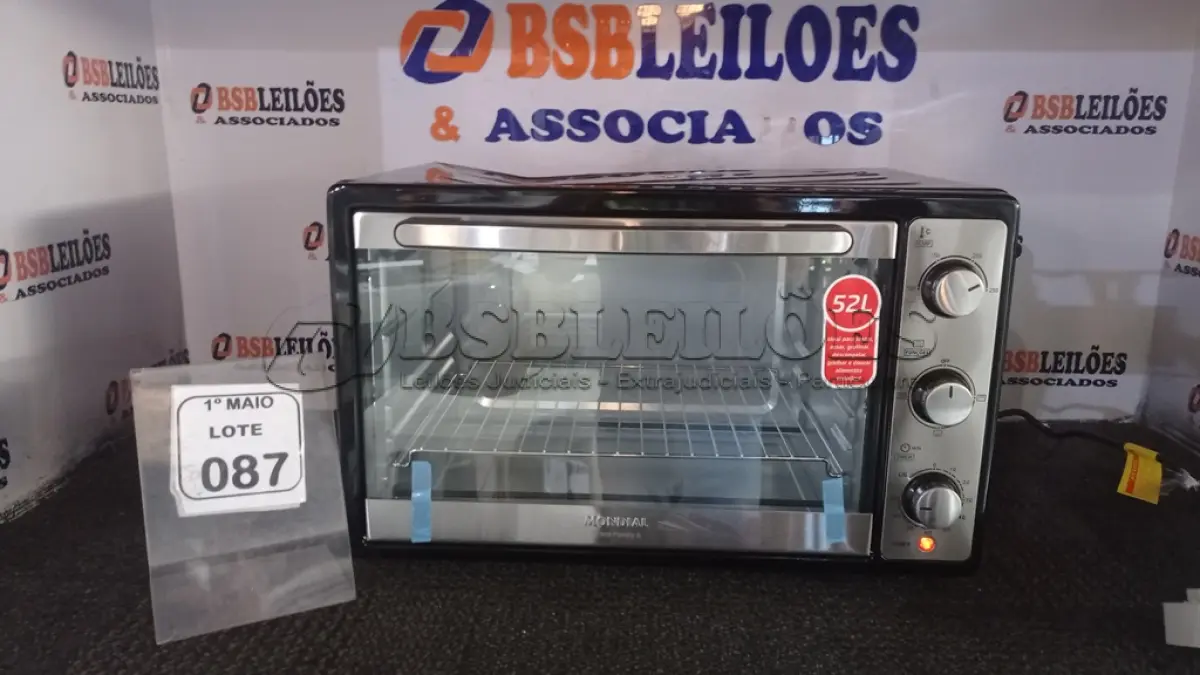 LOTE 087 - 01 FORNO ELÉTRICO MODELO GRAND FAMILY II 52L MARCA MONDIAL E 01 AIR FRYER 4L 220V MARCA MONDIAL. (NO ESTADO) ATENÇÃO! FAZER A VISITAÇÃO ANTES DE ARREMATAR, NÃO SABEMOS SE FUNCIONA, LEILÃO NÃO TEM GARANTIA E NEM DEVOLUÇÃO, SUJEITO A POSSÍVEIS AVARIAS VISÍVEIS/OCULTAS E/OU AUSÊNCIA DE COMPONENTES.