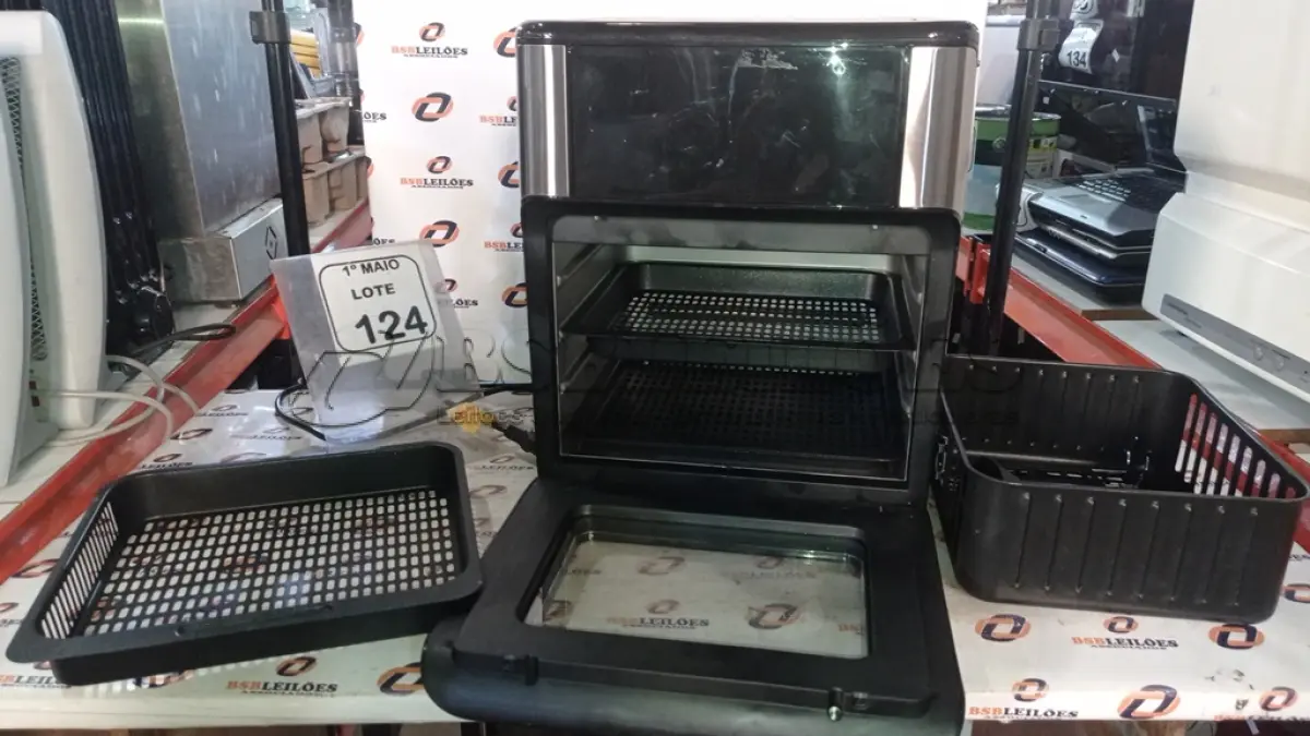 LOTE 124 - 01 AIR FRYER + FORNO 12L 220V MARCA MONDIAL. (NO ESTADO) ATENÇÃO! FAZER A VISITAÇÃO ANTES DE ARREMATAR, NÃO SABEMOS SE FUNCIONA, LEILÃO NÃO TEM GARANTIA E NEM DEVOLUÇÃO, SUJEITO A POSSÍVEIS AVARIAS VISÍVEIS/OCULTAS E/OU AUSÊNCIA DE COMPONENTES.