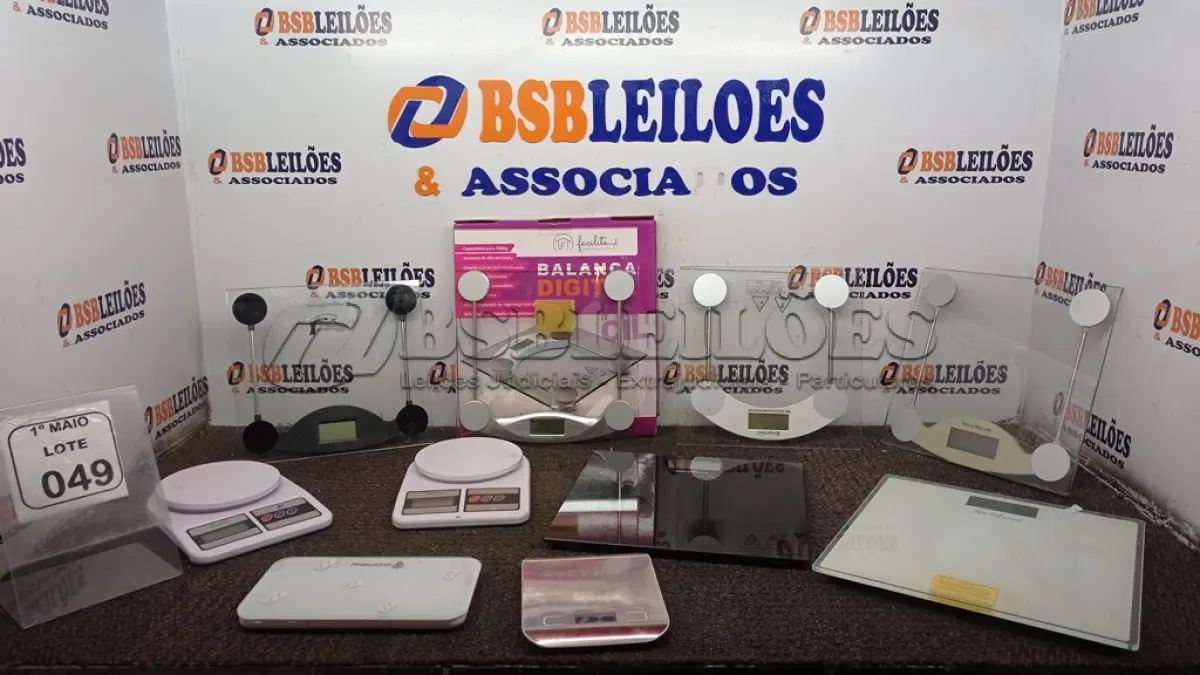 LOTE 049 - 09 BALANÇAS DE MARCAS E MODELOS DIVERSOS. (NO ESTADO) ATENÇÃO! FAZER A VISITAÇÃO ANTES DE ARREMATAR, NÃO SABEMOS SE FUNCIONA, LEILÃO NÃO TEM GARANTIA E NEM DEVOLUÇÃO, SUJEITO A POSSÍVEIS AVARIAS VISÍVEIS/OCULTAS E/OU AUSÊNCIA DE COMPONENTES.