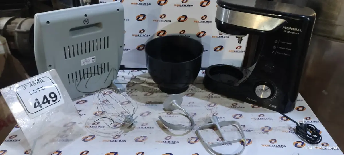 LOTE 449 - 01 BATEDEIRA MARCA MONDIAL E 01 AQUECEDOR MARCA MONDIAL. (NO ESTADO) ATENÇÃO! FAZER A VISITAÇÃO ANTES DE ARREMATAR, NÃO SABEMOS SE FUNCIONA, LEILÃO NÃO TEM GARANTIA E NEM DEVOLUÇÃO, SUJEITO A POSSÍVEIS AVARIAS VISÍVEIS/OCULTAS E/OU AUSÊNCIA DE COMPONENTES.