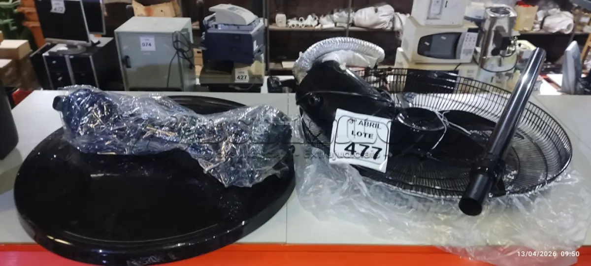 LOTE 477 - 01 VENTILADOR DE COLUNA MARCA MONDIAL 220V DESMONTADO. (NO ESTADO) ATENÇÃO! FAZER A VISITAÇÃO ANTES DE ARREMATAR, NÃO SABEMOS SE FUNCIONA, LEILÃO NÃO TEM GARANTIA E NEM DEVOLUÇÃO, SUJEITO A POSSÍVEIS AVARIAS VISÍVEIS/OCULTAS E/OU AUSÊNCIA DE COMPONENTES.