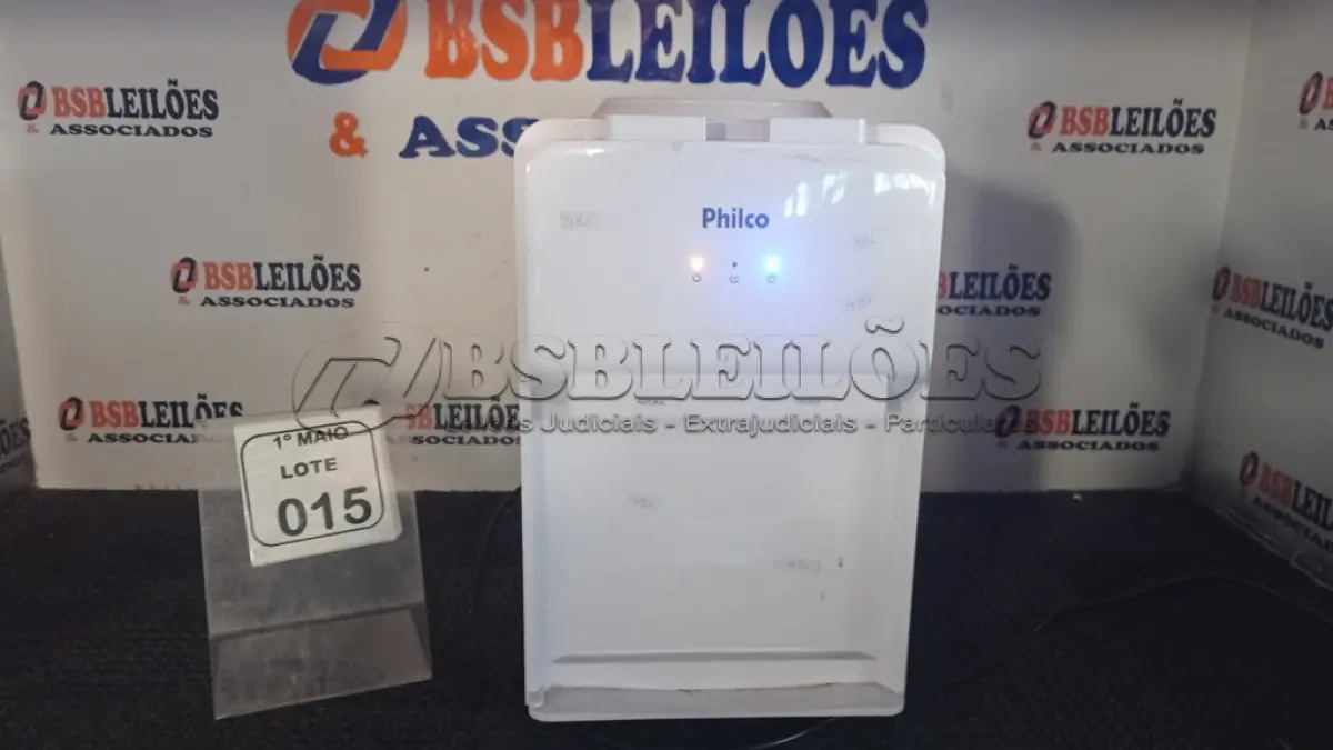 LOTE 015 - 01 PURIFICADOR DE ÁGUA MARCA PHILCO. (NO ESTADO) ATENÇÃO! FAZER A VISITAÇÃO ANTES DE ARREMATAR, NÃO SABEMOS SE FUNCIONA, LEILÃO NÃO TEM GARANTIA E NEM DEVOLUÇÃO, SUJEITO A POSSÍVEIS AVARIAS VISÍVEIS/OCULTAS E/OU AUSÊNCIA DE COMPONENTES.