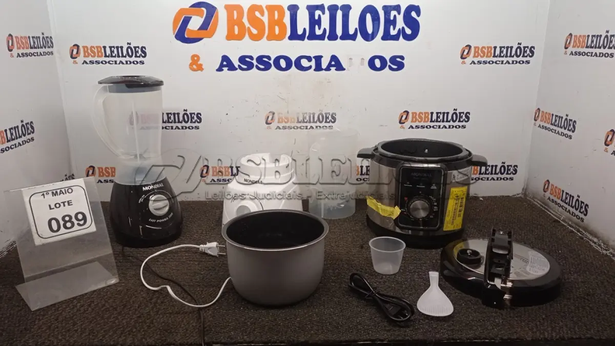 LOTE 089 - 01 PANELA ELÉTRICA E 02 LIQUIDIFICADORES MARCA MONDIAL. (NO ESTADO) ATENÇÃO! FAZER A VISITAÇÃO ANTES DE ARREMATAR, NÃO SABEMOS SE FUNCIONA, LEILÃO NÃO TEM GARANTIA E NEM DEVOLUÇÃO, SUJEITO A POSSÍVEIS AVARIAS VISÍVEIS/OCULTAS E/OU AUSÊNCIA DE COMPONENTES.