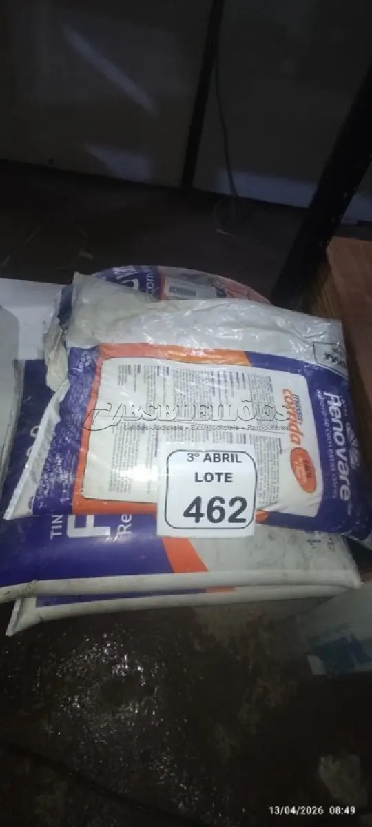 LOTE 462 - 05 SACOS DE MASSA CORRIDA DE 15 KG CADA MARCA RENOVARE. (NO ESTADO) ATENÇÃO! FAZER A VISITAÇÃO ANTES DE ARREMATAR, NÃO SABEMOS SE FUNCIONA, LEILÃO NÃO TEM GARANTIA E NEM DEVOLUÇÃO, SUJEITO A POSSÍVEIS AVARIAS VISÍVEIS/OCULTAS E/OU AUSÊNCIA DE COMPONENTES.