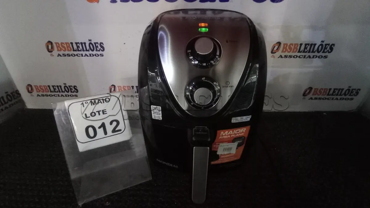 LOTE 012 - 01 AIR FRYER 5L 220V MARCA MONDIAL. (NO ESTADO) ATENÇÃO! FAZER A VISITAÇÃO ANTES DE ARREMATAR, NÃO SABEMOS SE FUNCIONA, LEILÃO NÃO TEM GARANTIA E NEM DEVOLUÇÃO, SUJEITO A POSSÍVEIS AVARIAS VISÍVEIS/OCULTAS E/OU AUSÊNCIA DE COMPONENTES.