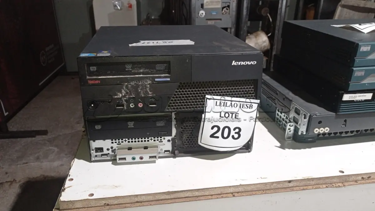 LOTE 203 - 02 CPUS LENOVO. (NO ESTADO) ATENÇÃO! FAZER A VISITAÇÃO ANTES DE ARREMATAR, NÃO SABEMOS SE FUNCIONA, LEILÃO NÃO TEM GARANTIA E NEM DEVOLUÇÃO, SUJEITO A POSSÍVEIS AVARIAS VISÍVEIS/OCULTAS E/OU AUSÊNCIA DE COMPONENTES.