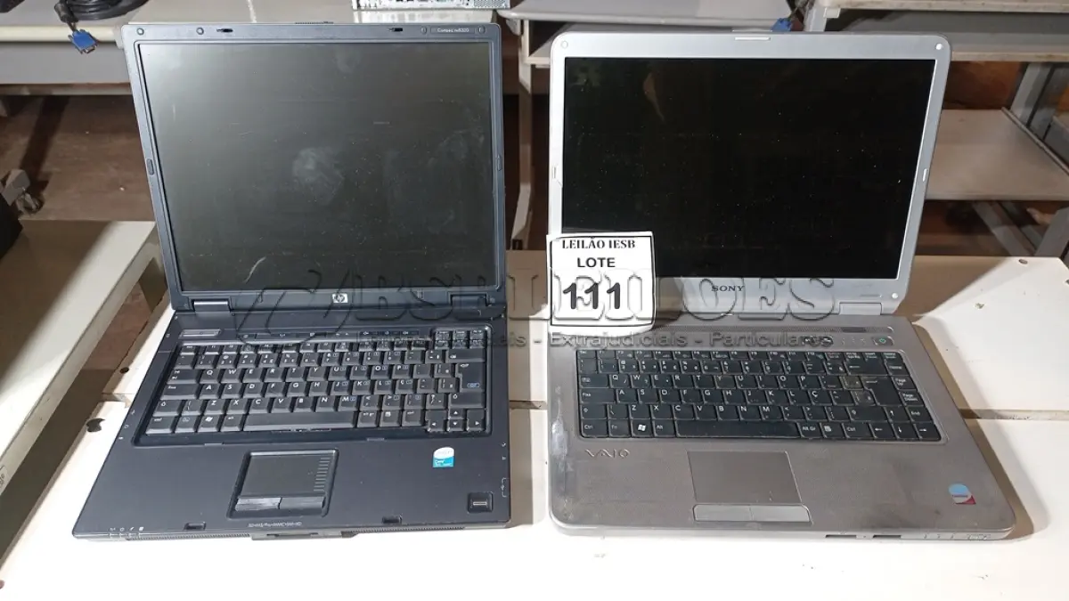 LOTE 111 - 01 NOTEBOOK HP E 01 NOTEBOOK SONY VAIO SEM FONTE. (NO ESTADO) ATENÇÃO! FAZER A VISITAÇÃO ANTES DE ARREMATAR, NÃO SABEMOS SE FUNCIONA, LEILÃO NÃO TEM GARANTIA E NEM DEVOLUÇÃO, SUJEITO A POSSÍVEIS AVARIAS VISÍVEIS/OCULTAS E/OU AUSÊNCIA DE COMPONENTES.