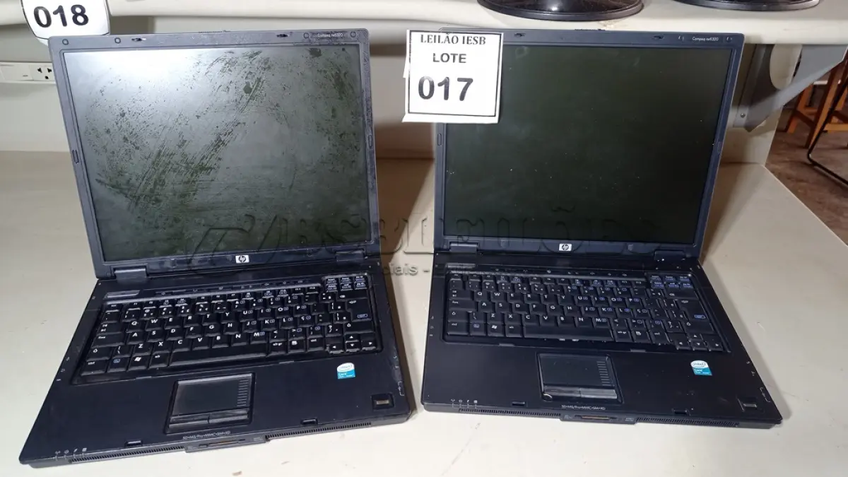 LOTE 017 - 02 NOTEBOOKS HP SEM FONTE. (NO ESTADO) ATENÇÃO! FAZER A VISITAÇÃO ANTES DE ARREMATAR, NÃO SABEMOS SE FUNCIONA, LEILÃO NÃO TEM GARANTIA E NEM DEVOLUÇÃO, SUJEITO A POSSÍVEIS AVARIAS VISÍVEIS/OCULTAS E/OU AUSÊNCIA DE COMPONENTES.