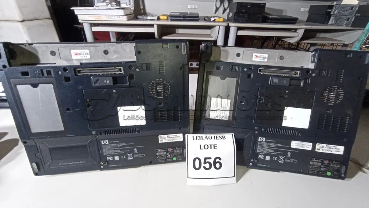 LOTE 056 - 02 NOTEBOOKS HP SEM FONTE. (NO ESTADO) ATENÇÃO! FAZER A VISITAÇÃO ANTES DE ARREMATAR, NÃO SABEMOS SE FUNCIONA, LEILÃO NÃO TEM GARANTIA E NEM DEVOLUÇÃO, SUJEITO A POSSÍVEIS AVARIAS VISÍVEIS/OCULTAS E/OU AUSÊNCIA DE COMPONENTES.