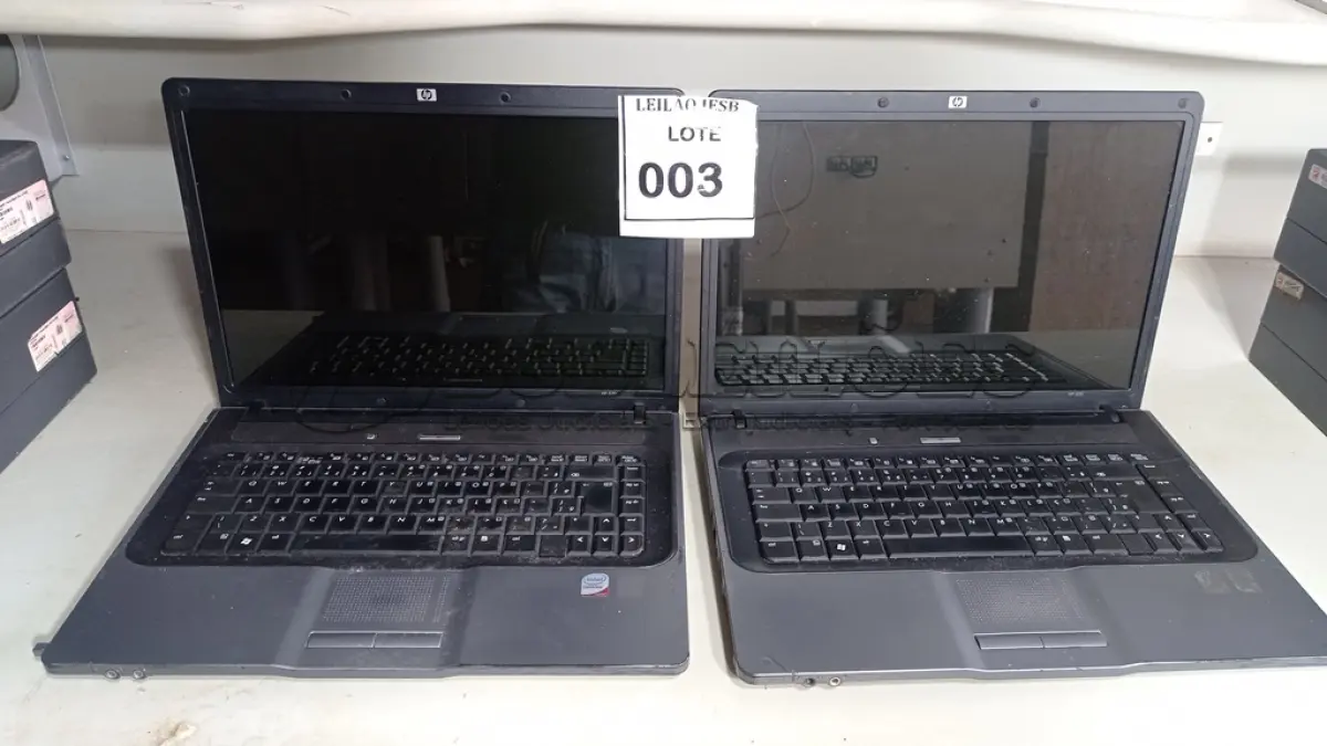 LOTE 003 - 02 NOTEBOOKS MARCA HP SEM FONTE. (NO ESTADO) ATENÇÃO! FAZER A VISITAÇÃO ANTES DE ARREMATAR, NÃO SABEMOS SE FUNCIONA, LEILÃO NÃO TEM GARANTIA E NEM DEVOLUÇÃO, SUJEITO A POSSÍVEIS AVARIAS VISÍVEIS/OCULTAS E/OU AUSÊNCIA DE COMPONENTES.