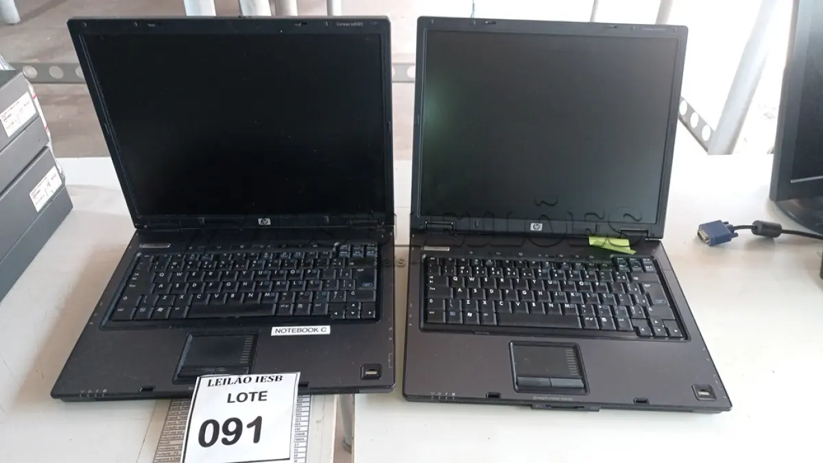 LOTE 091 - 02 NOTEBOOKS HP SEM FONTE. (NO ESTADO) ATENÇÃO! FAZER A VISITAÇÃO ANTES DE ARREMATAR, NÃO SABEMOS SE FUNCIONA, LEILÃO NÃO TEM GARANTIA E NEM DEVOLUÇÃO, SUJEITO A POSSÍVEIS AVARIAS VISÍVEIS/OCULTAS E/OU AUSÊNCIA DE COMPONENTES.