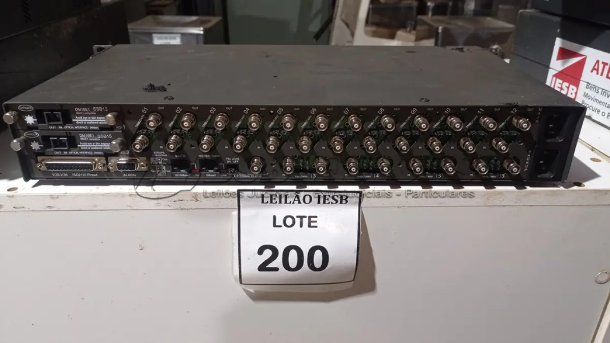 LOTE 200 - 01 LOTE COM APARELHOS DE FIBRA OPTICA. (NO ESTADO) ATENÇÃO! FAZER A VISITAÇÃO ANTES DE ARREMATAR, NÃO SABEMOS SE FUNCIONA, LEILÃO NÃO TEM GARANTIA E NEM DEVOLUÇÃO, SUJEITO A POSSÍVEIS AVARIAS VISÍVEIS/OCULTAS E/OU AUSÊNCIA DE COMPONENTES.