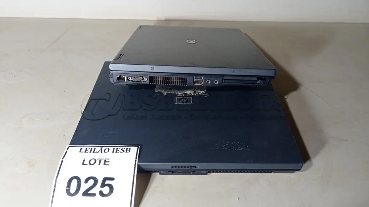 LOTE 025 - 02 NOTEBOOKS HP SEM FONTE. (NO ESTADO) ATENÇÃO! FAZER A VISITAÇÃO ANTES DE ARREMATAR, NÃO SABEMOS SE FUNCIONA, LEILÃO NÃO TEM GARANTIA E NEM DEVOLUÇÃO, SUJEITO A POSSÍVEIS AVARIAS VISÍVEIS/OCULTAS E/OU AUSÊNCIA DE COMPONENTES.