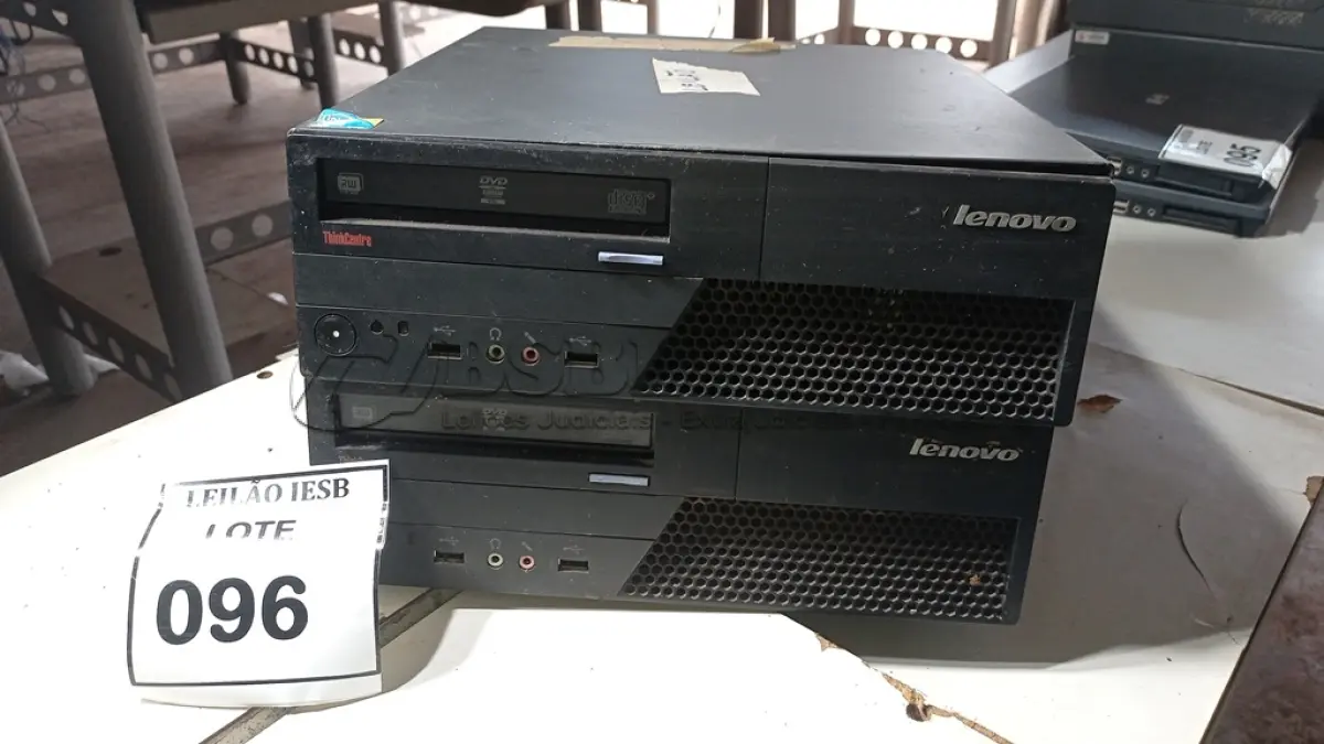 LOTE 096 - 02 CPUS LENOVO. (NO ESTADO) ATENÇÃO! FAZER A VISITAÇÃO ANTES DE ARREMATAR, NÃO SABEMOS SE FUNCIONA, LEILÃO NÃO TEM GARANTIA E NEM DEVOLUÇÃO, SUJEITO A POSSÍVEIS AVARIAS VISÍVEIS/OCULTAS E/OU AUSÊNCIA DE COMPONENTES.