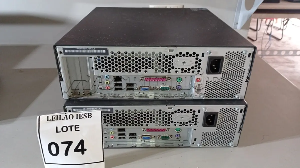 LOTE 074 - 02 CPUS LENOVO. (NO ESTADO) ATENÇÃO! FAZER A VISITAÇÃO ANTES DE ARREMATAR, NÃO SABEMOS SE FUNCIONA, LEILÃO NÃO TEM GARANTIA E NEM DEVOLUÇÃO, SUJEITO A POSSÍVEIS AVARIAS VISÍVEIS/OCULTAS E/OU AUSÊNCIA DE COMPONENTES.