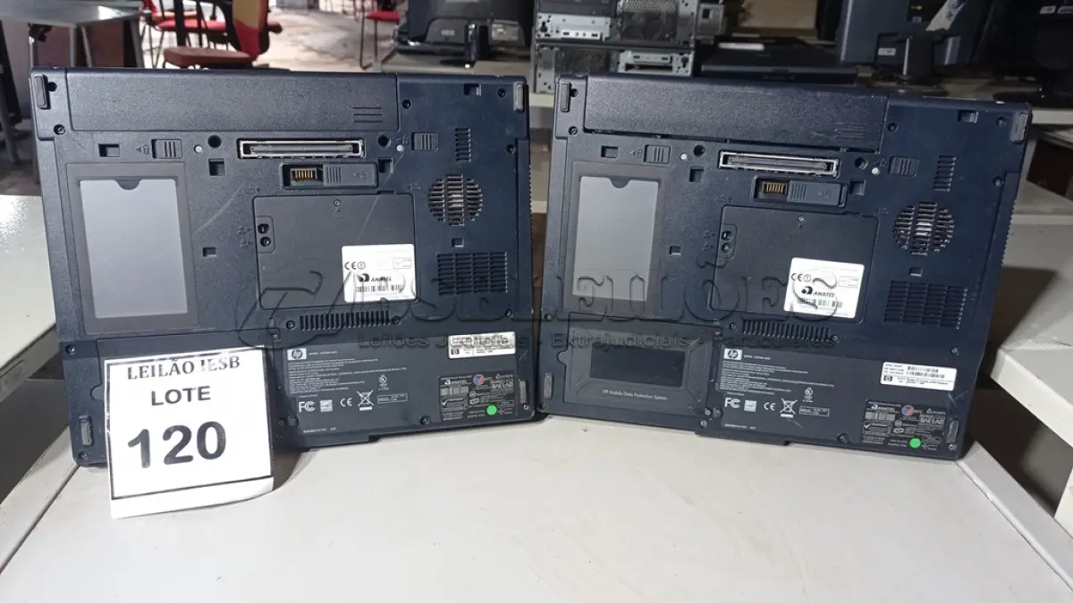 LOTE 120 - 02 NOTEBOOKS HP SEM FONTE. (NO ESTADO) ATENÇÃO! FAZER A VISITAÇÃO ANTES DE ARREMATAR, NÃO SABEMOS SE FUNCIONA, LEILÃO NÃO TEM GARANTIA E NEM DEVOLUÇÃO, SUJEITO A POSSÍVEIS AVARIAS VISÍVEIS/OCULTAS E/OU AUSÊNCIA DE COMPONENTES.