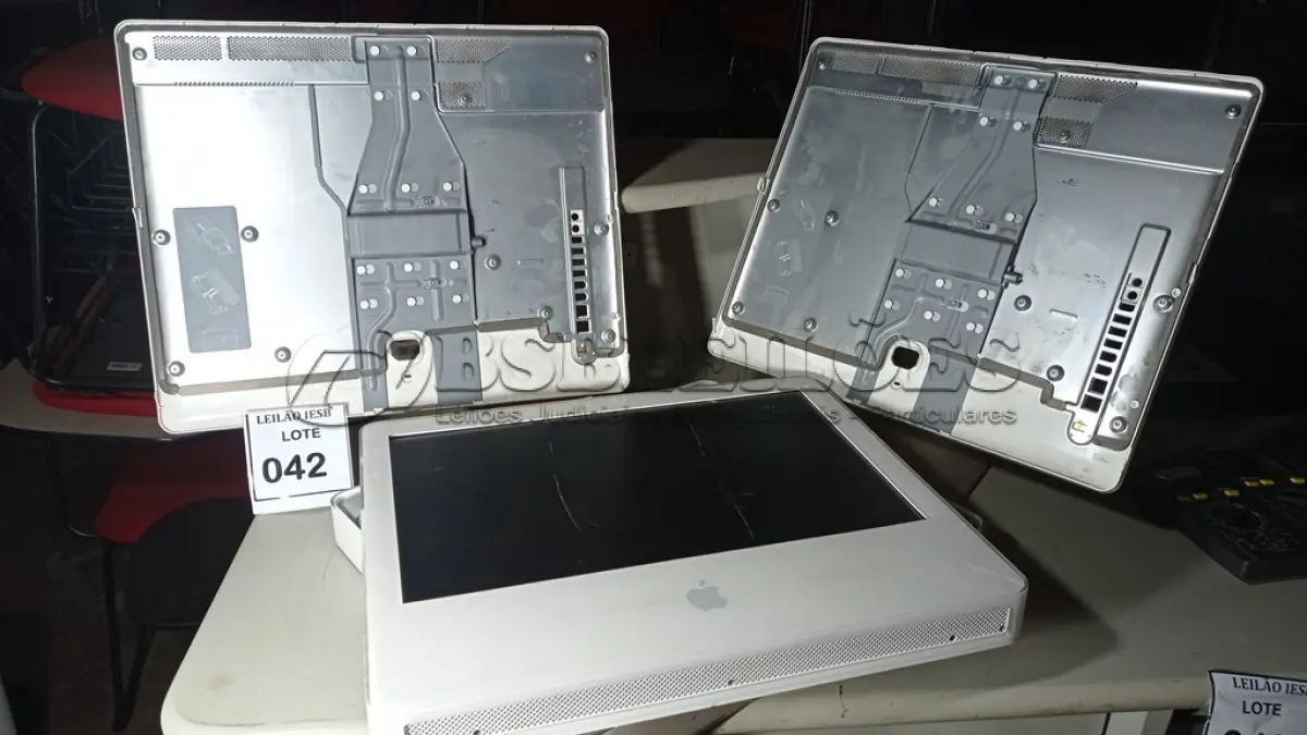 LOTE 042 - 02 IMAC COM AVARIAS. (NO ESTADO) ATENÇÃO! FAZER A VISITAÇÃO ANTES DE ARREMATAR, NÃO SABEMOS SE FUNCIONA, LEILÃO NÃO TEM GARANTIA E NEM DEVOLUÇÃO, SUJEITO A POSSÍVEIS AVARIAS VISÍVEIS/OCULTAS E/OU AUSÊNCIA DE COMPONENTES.