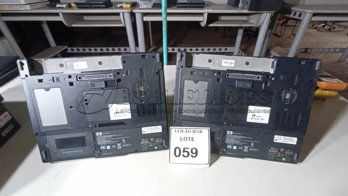 LOTE 059 - 02 NOTEBOOKS HP SEM FONTE. (NO ESTADO) ATENÇÃO! FAZER A VISITAÇÃO ANTES DE ARREMATAR, NÃO SABEMOS SE FUNCIONA, LEILÃO NÃO TEM GARANTIA E NEM DEVOLUÇÃO, SUJEITO A POSSÍVEIS AVARIAS VISÍVEIS/OCULTAS E/OU AUSÊNCIA DE COMPONENTES.