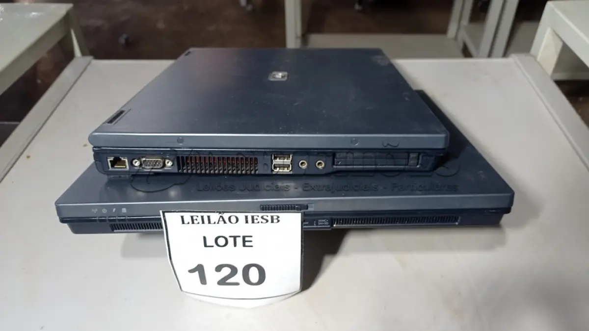 LOTE 120 - 02 NOTEBOOKS HP SEM FONTE. (NO ESTADO) ATENÇÃO! FAZER A VISITAÇÃO ANTES DE ARREMATAR, NÃO SABEMOS SE FUNCIONA, LEILÃO NÃO TEM GARANTIA E NEM DEVOLUÇÃO, SUJEITO A POSSÍVEIS AVARIAS VISÍVEIS/OCULTAS E/OU AUSÊNCIA DE COMPONENTES.