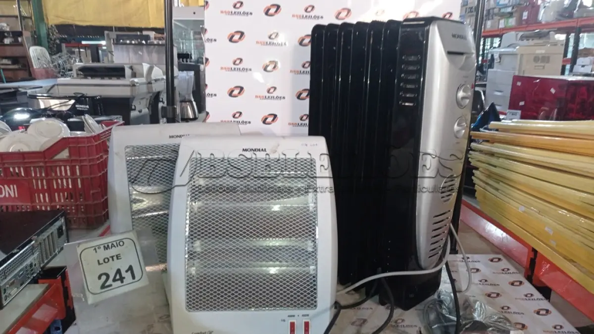 LOTE 241 - 03 AQUECEDORES DE AR MODELOS DIVERSOS MARCA MONDIAL. (NO ESTADO) ATENÇÃO! FAZER A VISITAÇÃO ANTES DE ARREMATAR, NÃO SABEMOS SE FUNCIONA, LEILÃO NÃO TEM GARANTIA E NEM DEVOLUÇÃO, SUJEITO A POSSÍVEIS AVARIAS VISÍVEIS/OCULTAS E/OU AUSÊNCIA DE COMPONENTES.