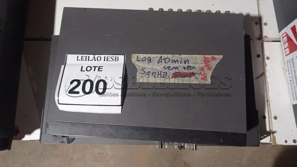 LOTE 200 - 01 LOTE COM APARELHOS DE FIBRA OPTICA. (NO ESTADO) ATENÇÃO! FAZER A VISITAÇÃO ANTES DE ARREMATAR, NÃO SABEMOS SE FUNCIONA, LEILÃO NÃO TEM GARANTIA E NEM DEVOLUÇÃO, SUJEITO A POSSÍVEIS AVARIAS VISÍVEIS/OCULTAS E/OU AUSÊNCIA DE COMPONENTES.