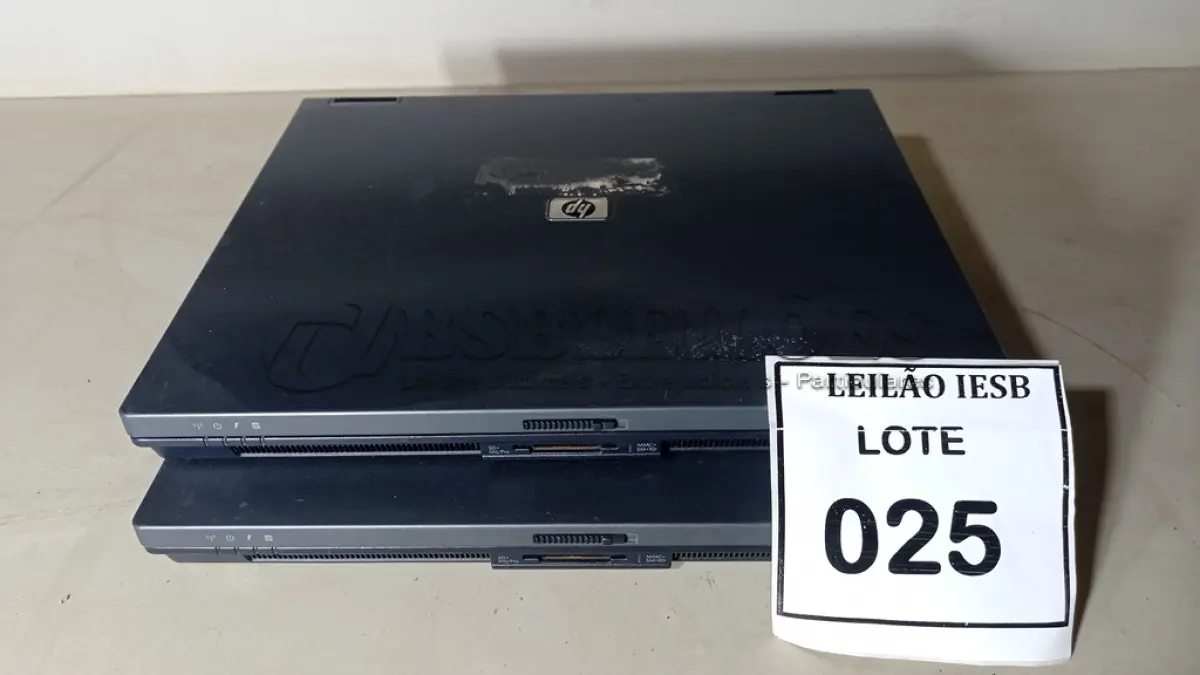 LOTE 025 - 02 NOTEBOOKS HP SEM FONTE. (NO ESTADO) ATENÇÃO! FAZER A VISITAÇÃO ANTES DE ARREMATAR, NÃO SABEMOS SE FUNCIONA, LEILÃO NÃO TEM GARANTIA E NEM DEVOLUÇÃO, SUJEITO A POSSÍVEIS AVARIAS VISÍVEIS/OCULTAS E/OU AUSÊNCIA DE COMPONENTES.